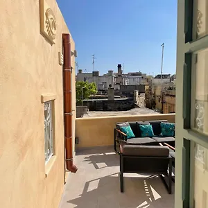 https://60-indri-borg-townhouse.hotelssaintjulians.com